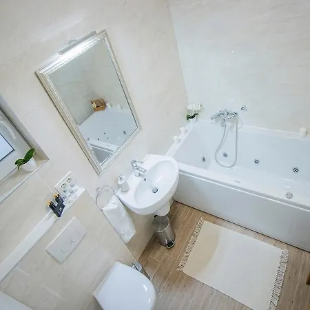 Lukica * Privlaka (Zadar)